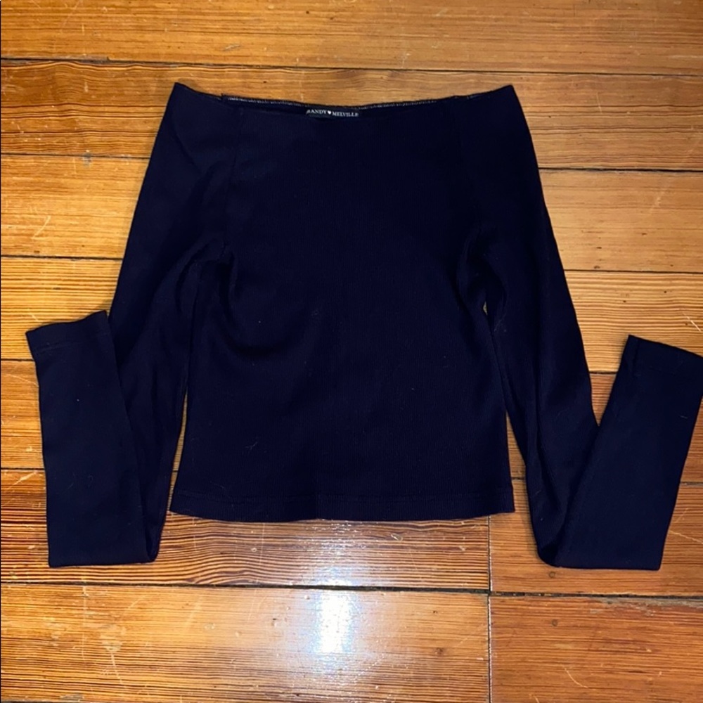 Brandy Melville navy off the shoulder shirt
